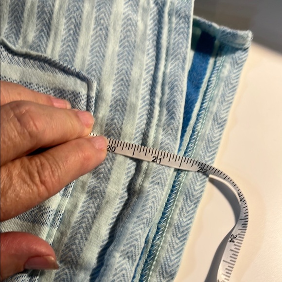 Columbia Striped Hoodie - zip with kangaroo pockets - Sz XL - Picture 9 of 9